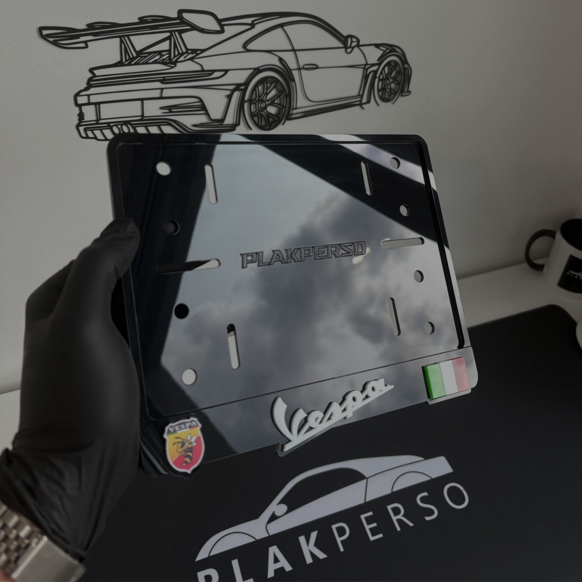 Porte plaque personnalisable