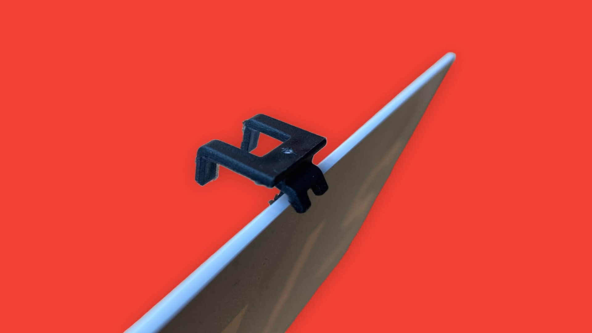 Jeu de 2 Pinces de Fixation pour Cache-Plaque