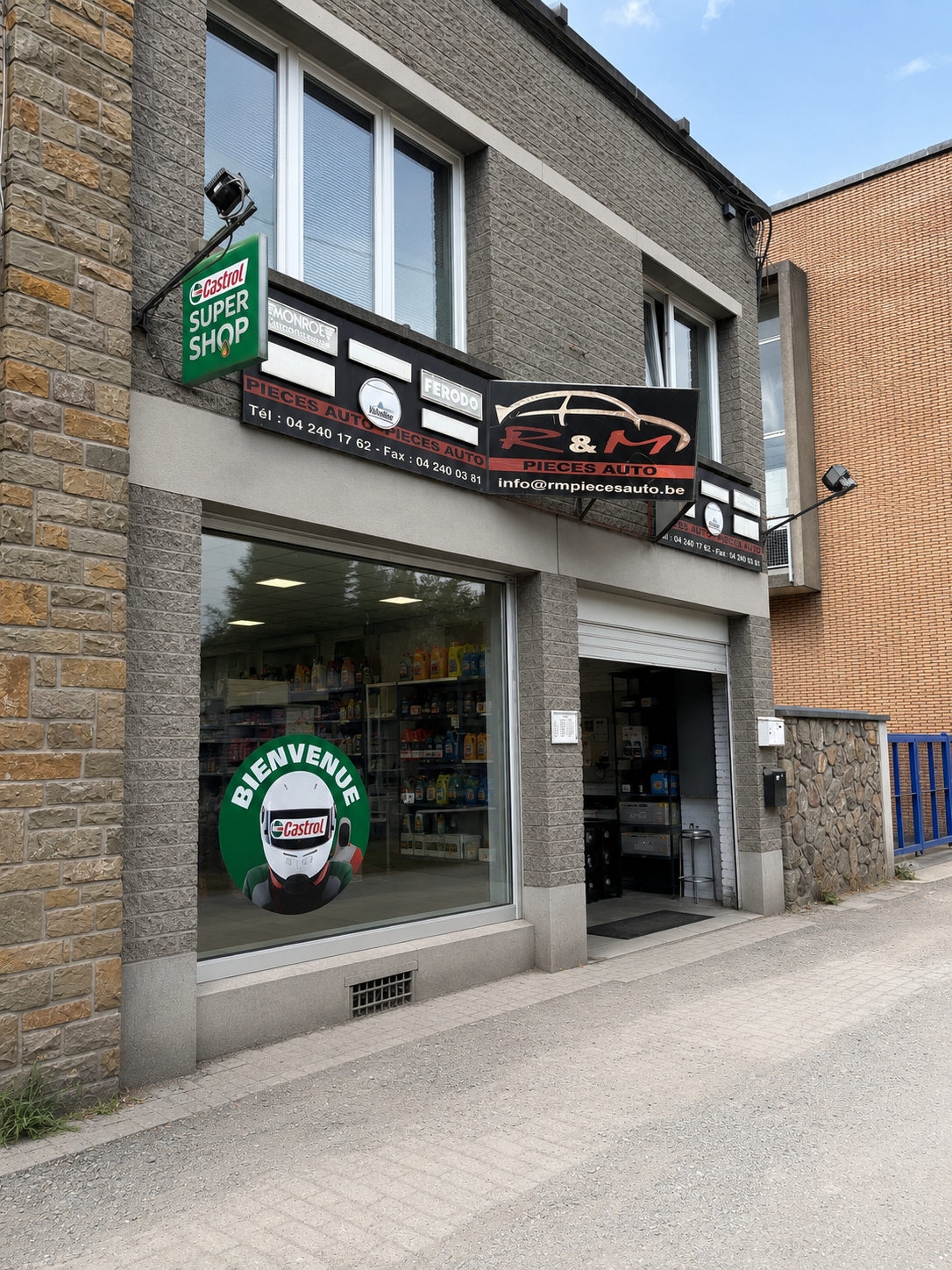 Façade de R et M Pièces Auto à Herstal